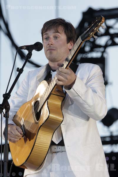 THOMAS DUTRONC - 2008-07-14 - LA ROCHELLE - Grande Scene St Jean d'Acre - 